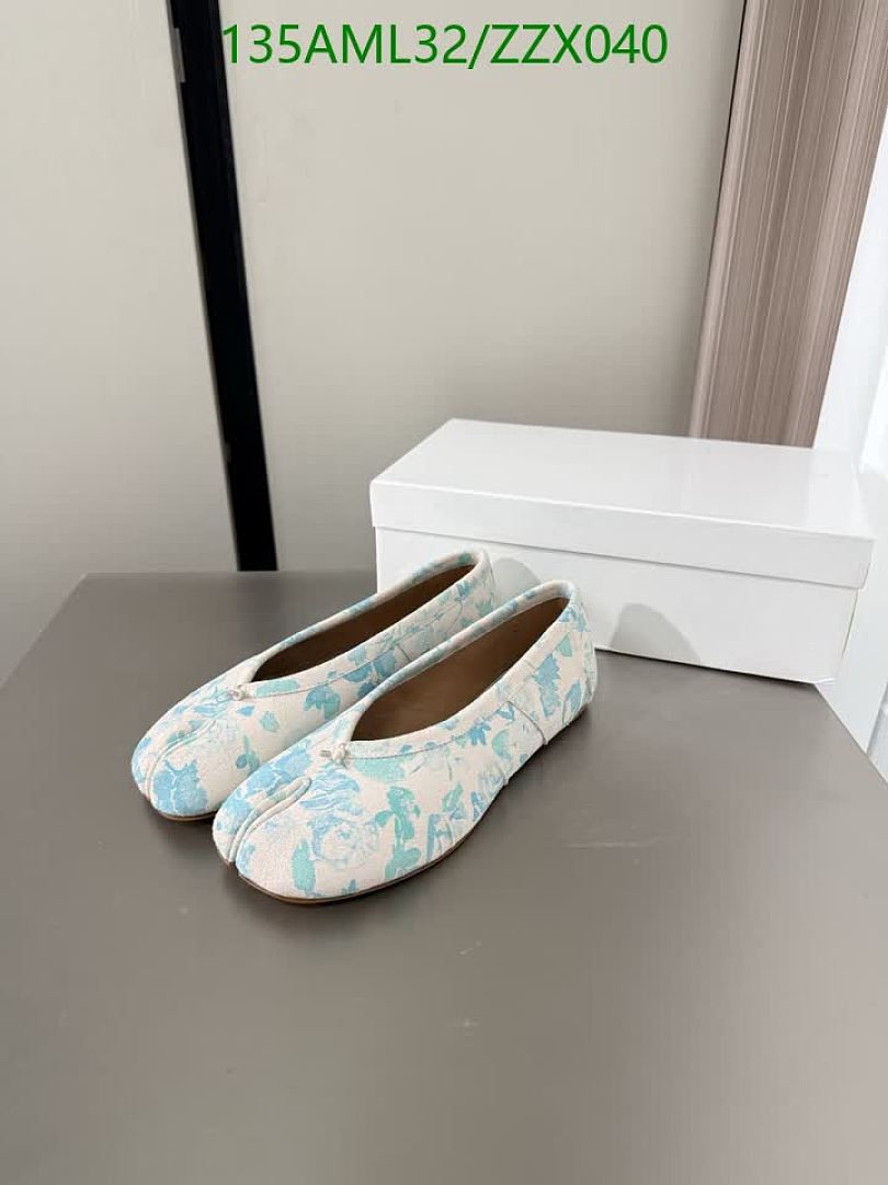 MM6-Women Shoes Code: ZZX040 $: 135USD