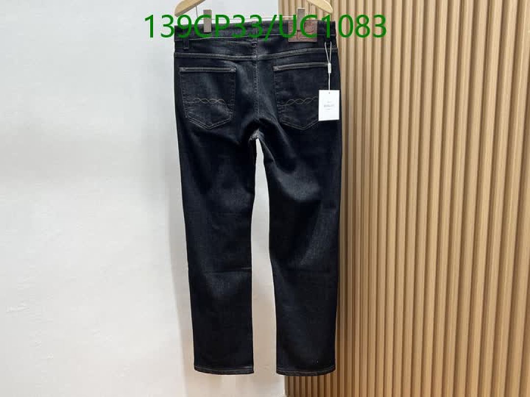 Burberry-Clothing Code: UC1083 $: 139USD