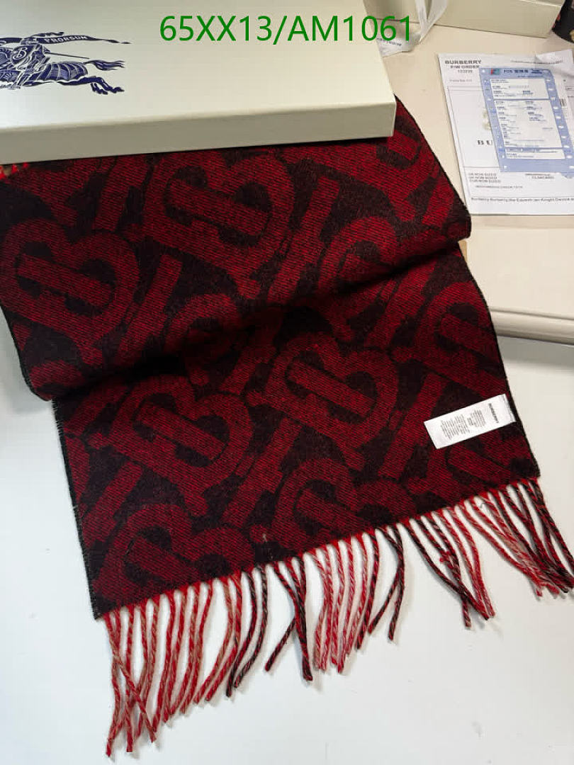 Burberry-Scarves Code: AM1061 $: 65USD