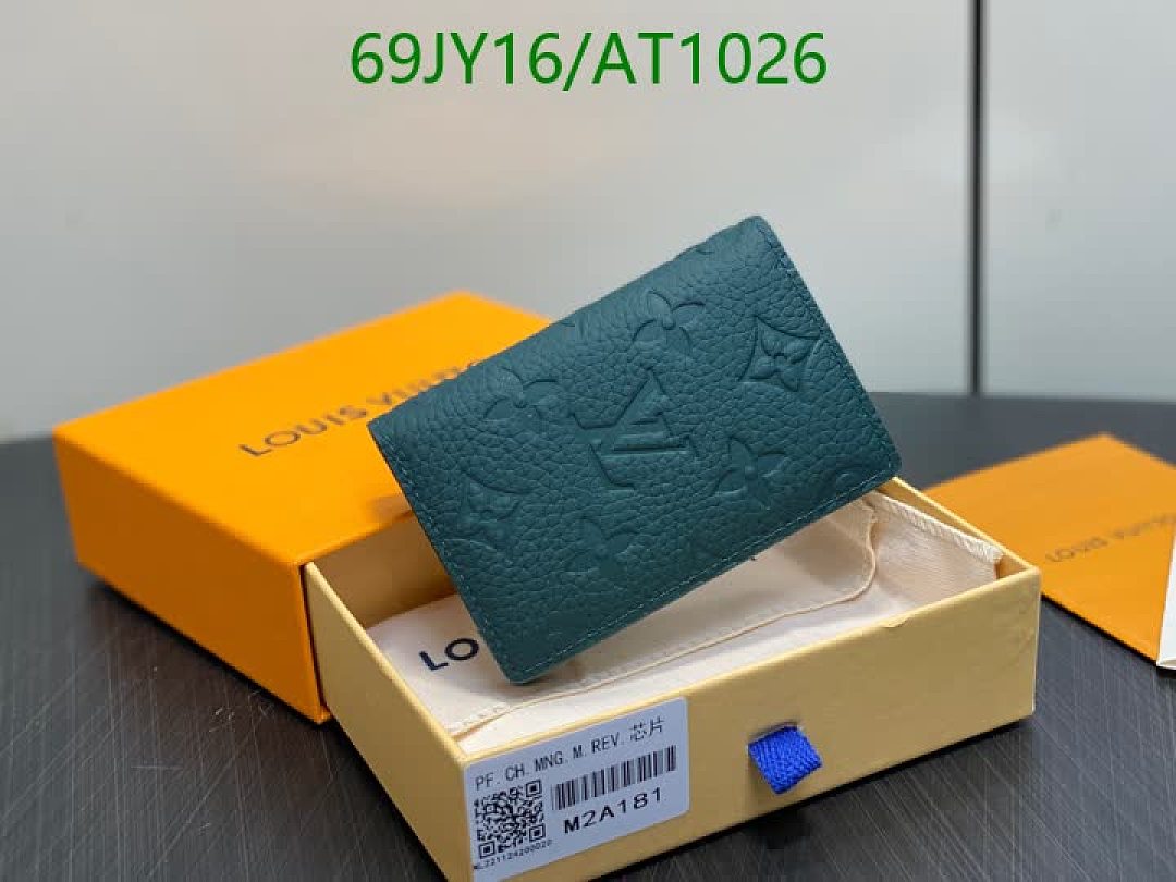 LV-WalletsMirror Quality Code: AT1026 $: 69USD