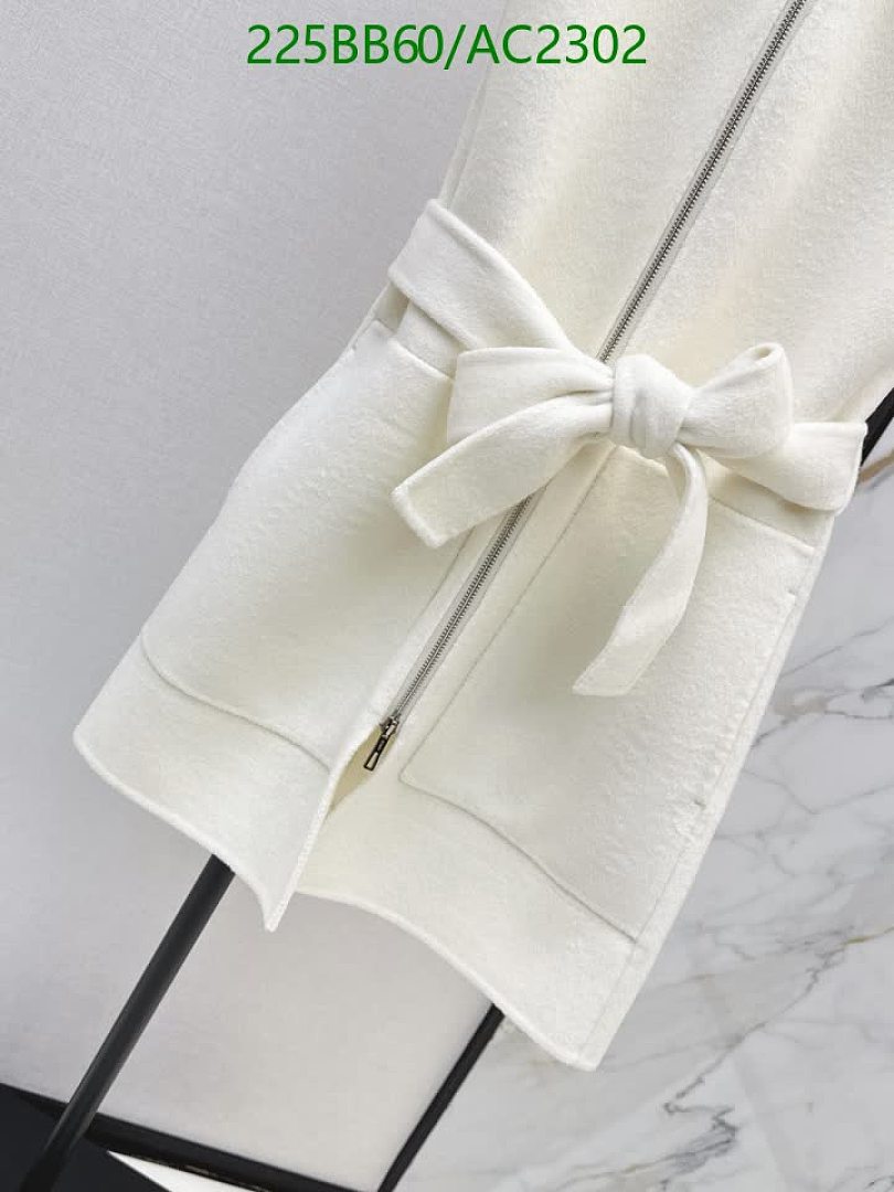 Hermes-Clothing Code: AC2302 $: 225USD