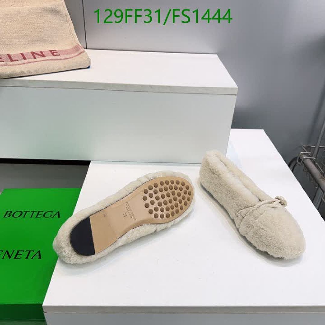 BV-Women Shoes Code: FS1444 $: 129USD