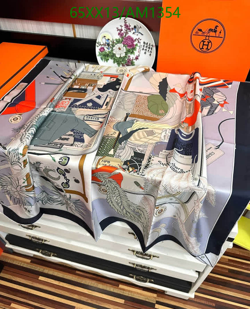 Hermes-Scarves Code: AM1354 $: 65USD