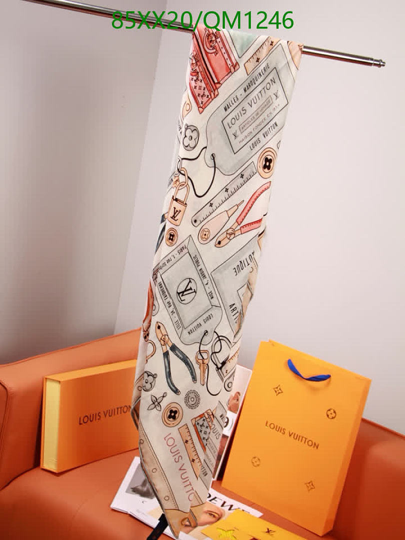 LV-Scarves Code: QM1246 $: 85USD