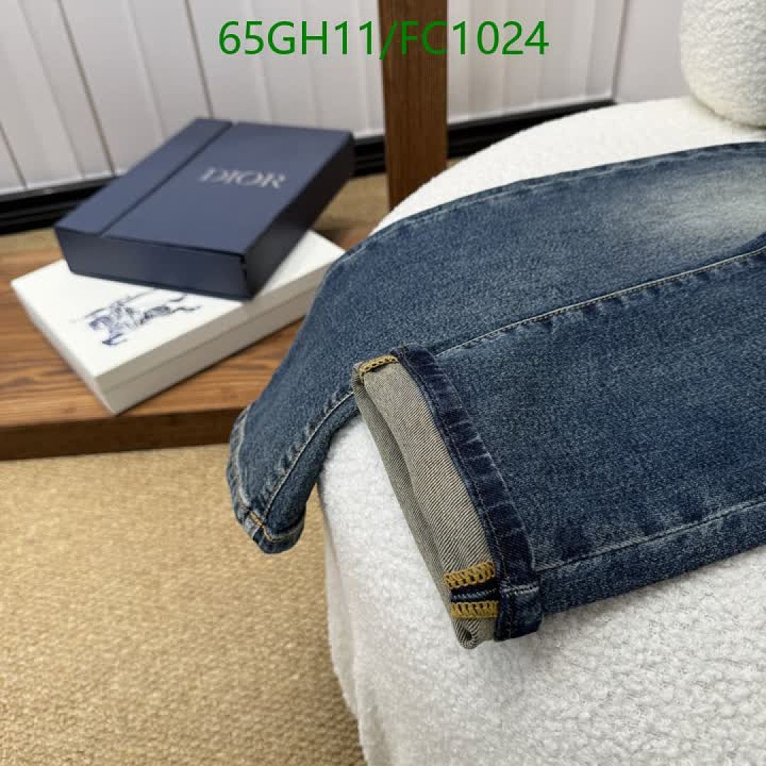 Armani-Clothing Code: FC1024 $: 65USD