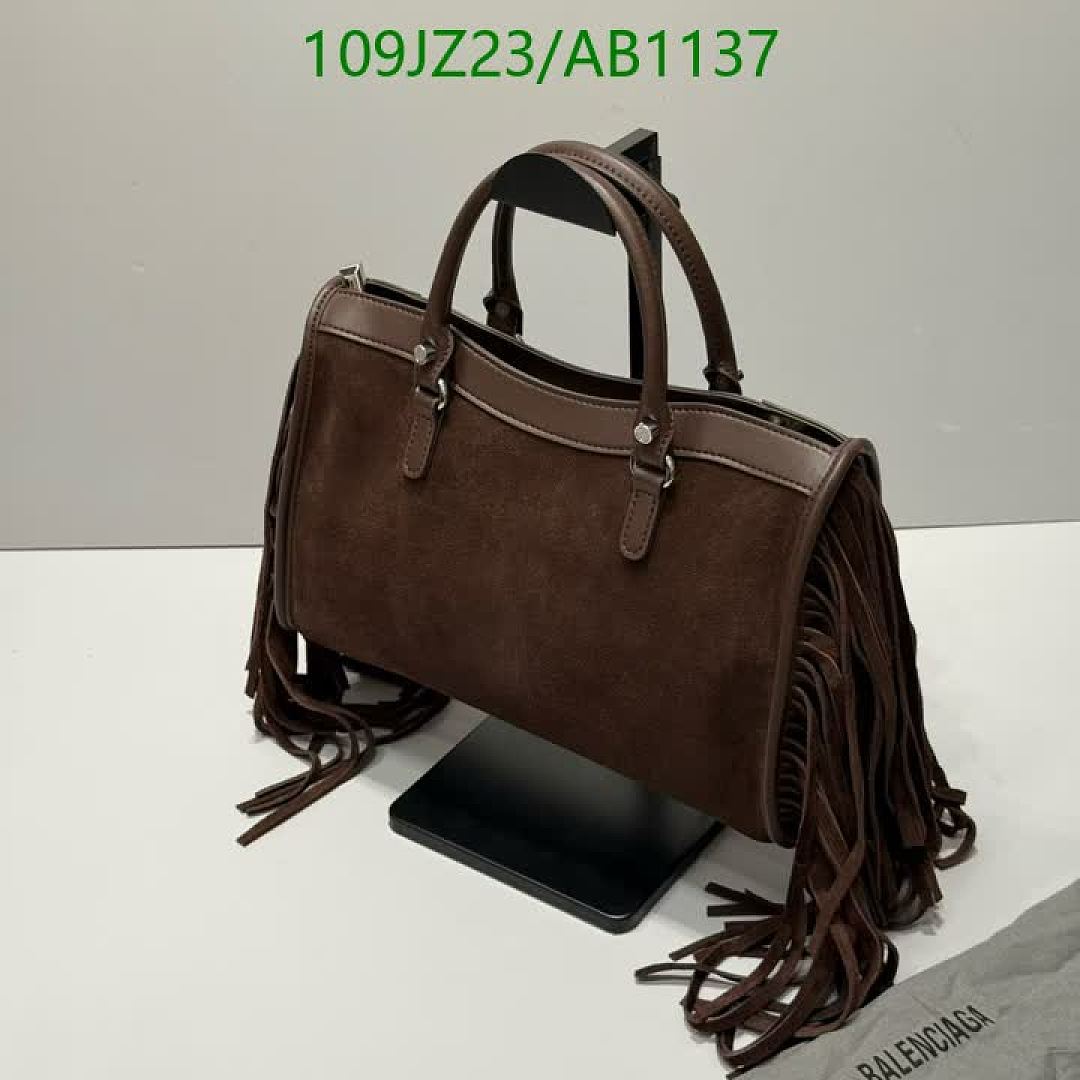 Balenciaga-Bags4A Quality Code: AB1137 $: 109USD