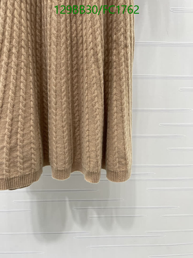 LV-Clothing Code: FC1762 $: 129USD