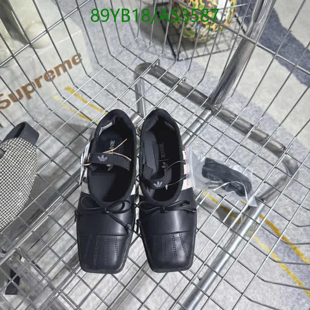 Adidas-Women Shoes Code: AS3587 $: 89USD