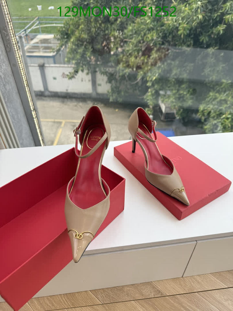 Valentino-Women Shoes Code: FS1252 $: 129USD