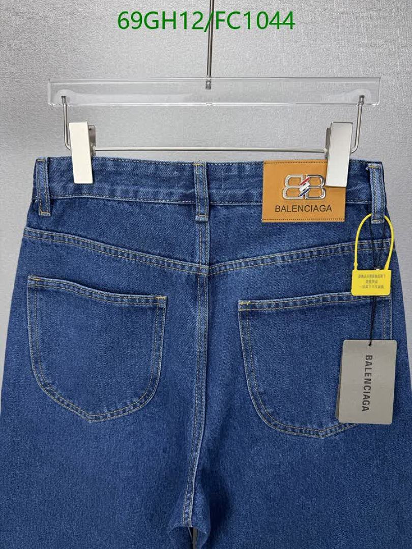 Balenciaga-Clothing Code: FC1044 $: 69USD