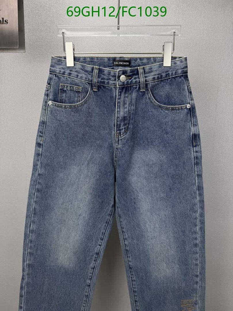 Balenciaga-Clothing Code: FC1039 $: 69USD