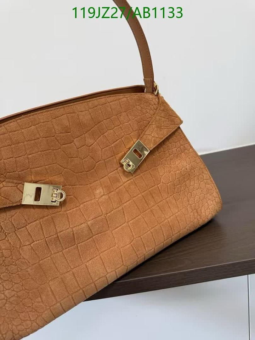 Ferragamo-BagsMirror Quality Code: AB1133 $: 119USD
