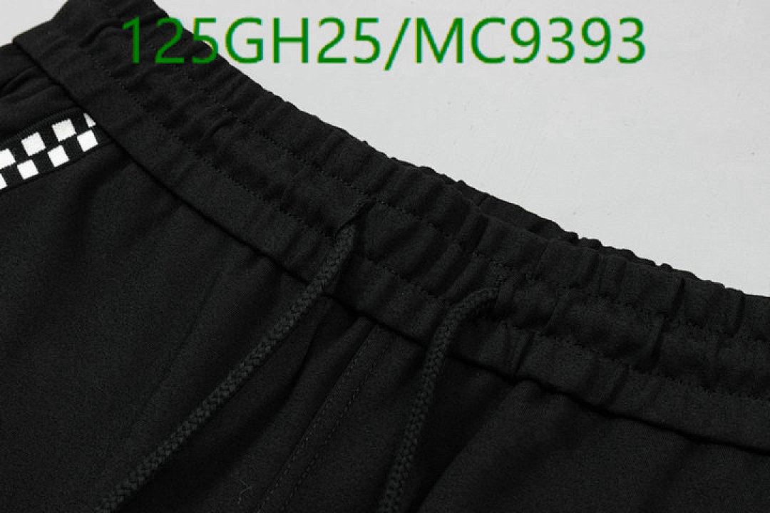 LV-Clothing Code: MC9393 $: 125USD
