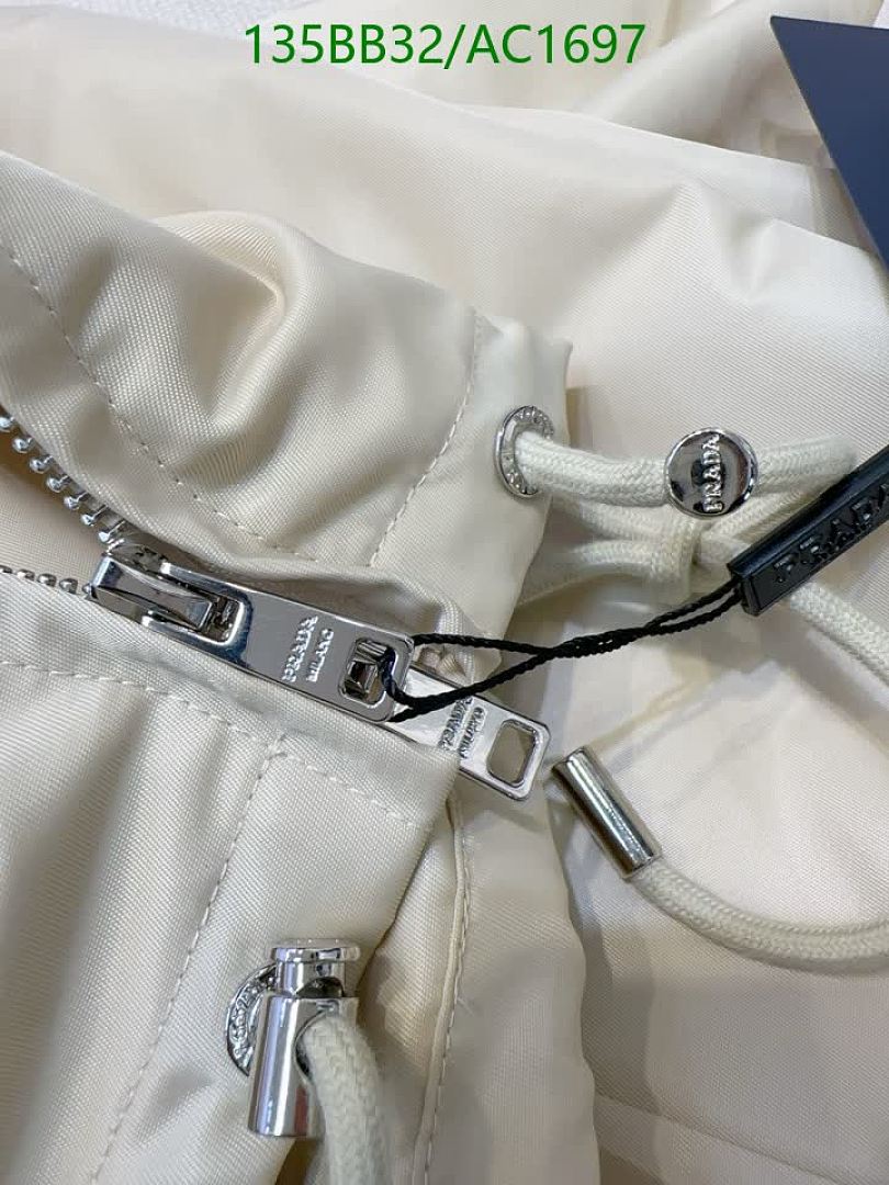 Prada-Clothing Code: AC1697 $: 135USD
