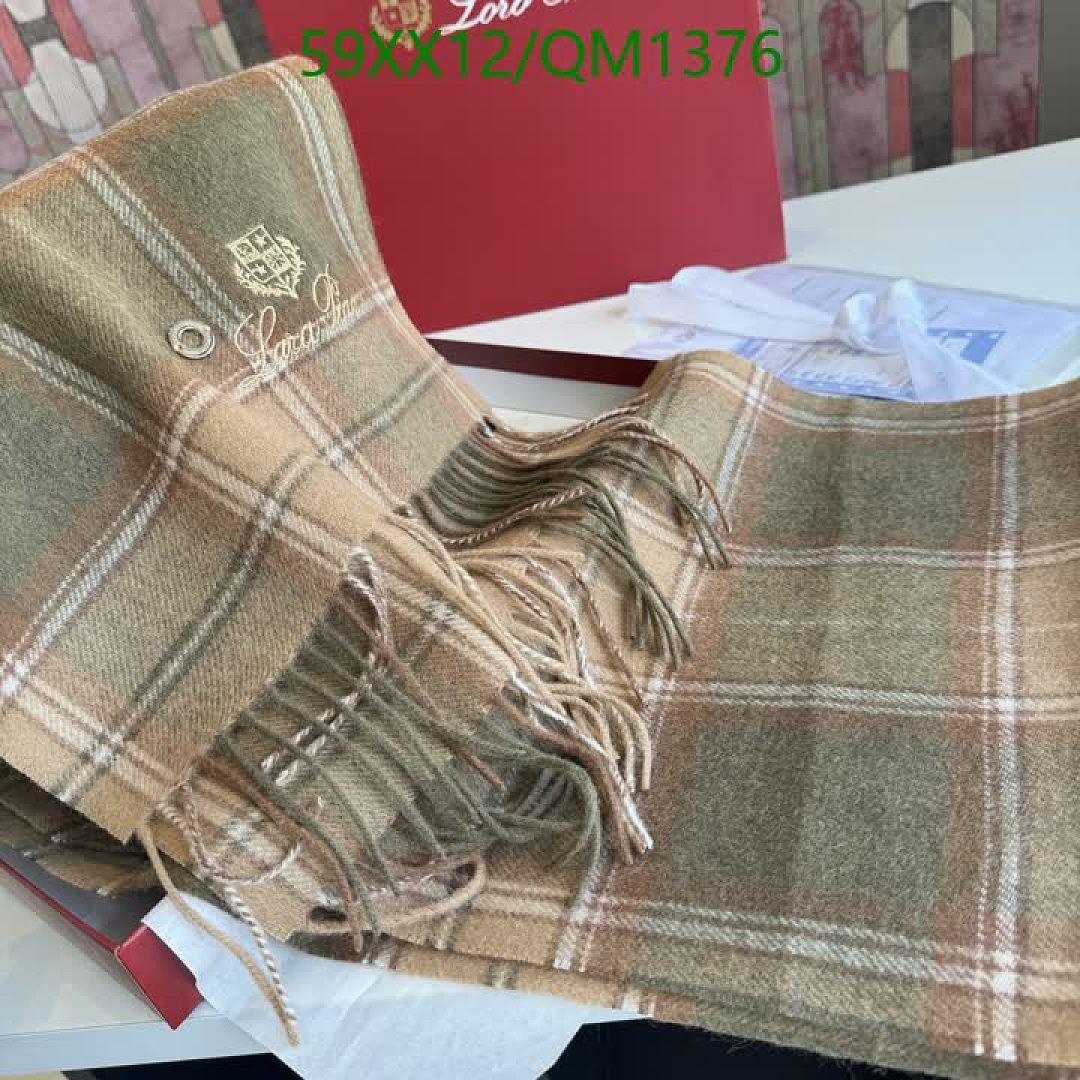 Loro Piana-Scarves Code: QM1376 $: 59USD