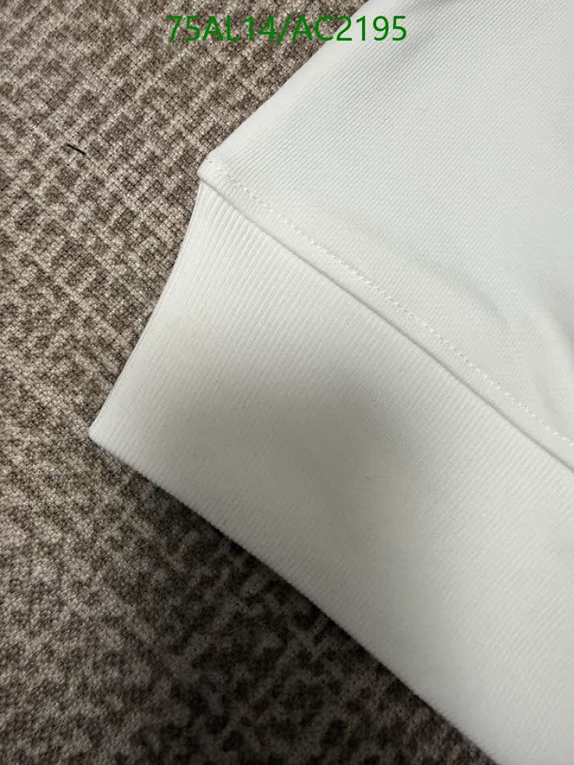 Burberry-Clothing Code: AC2195 $: 75USD
