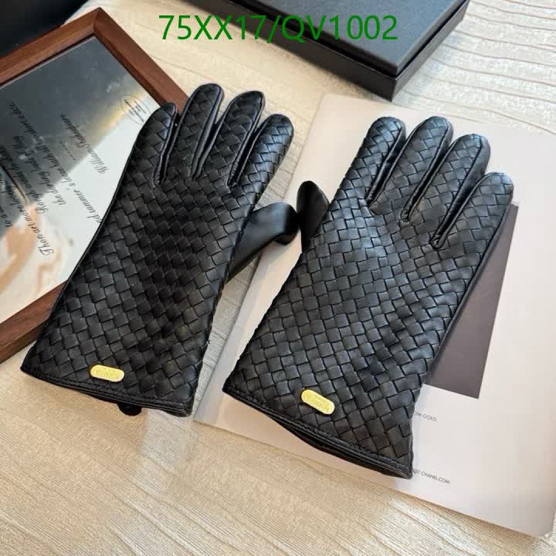 BV-Gloves Code: QV1002 $: 75USD