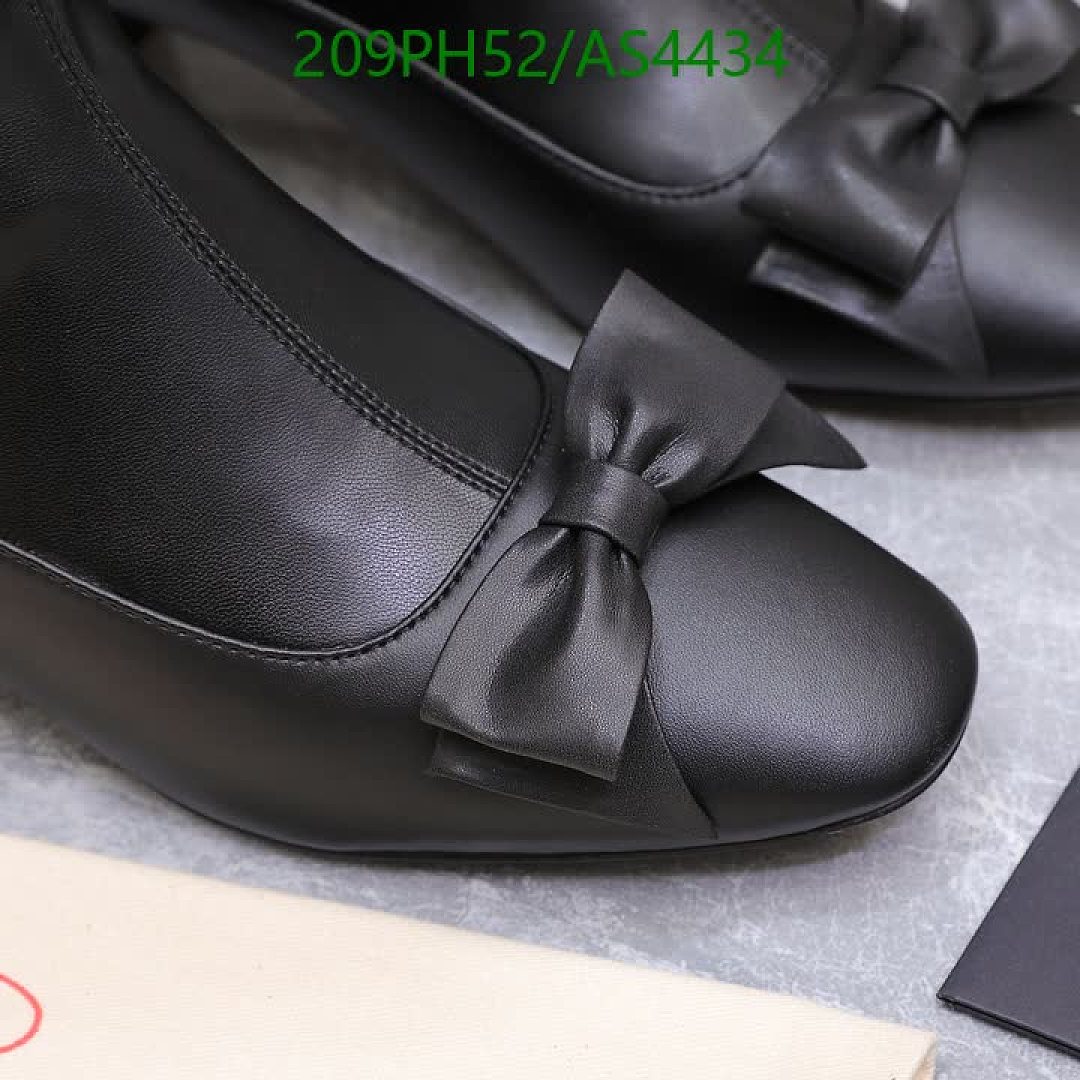 Valentino-Women Shoes Code: AS4434 $: 209USD