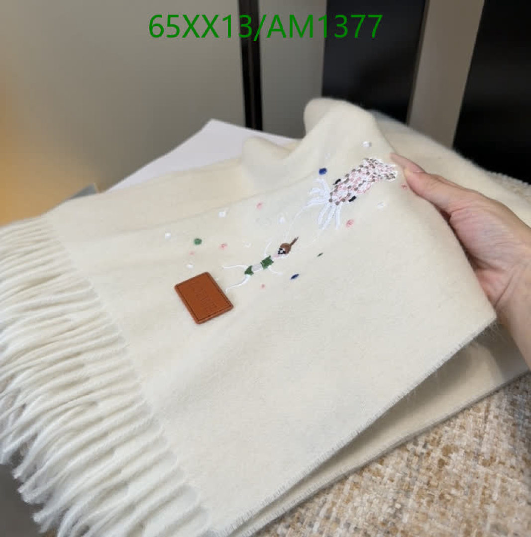 Loewe-Scarves Code: AM1377 $: 65USD