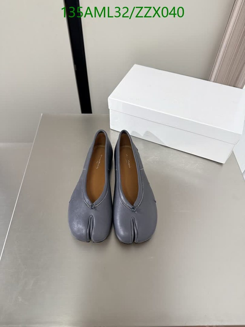 MM6-Women Shoes Code: ZZX040 $: 135USD