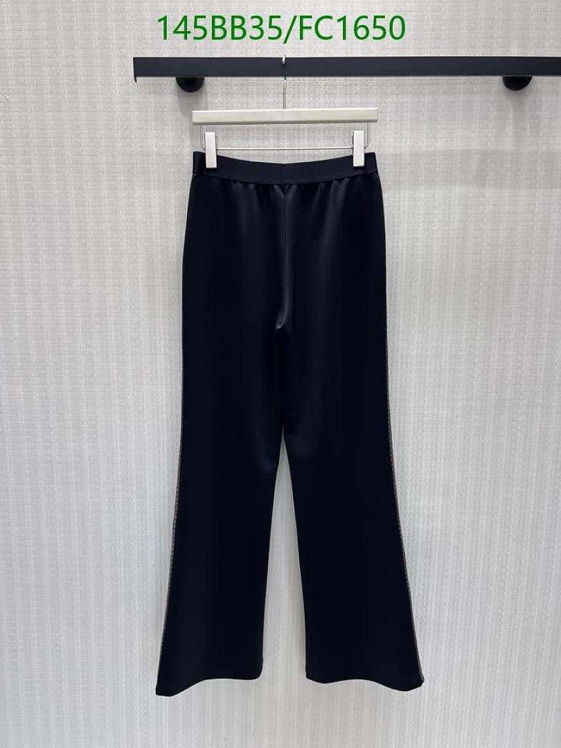 LV-Clothing Code: FC1650 $: 145USD