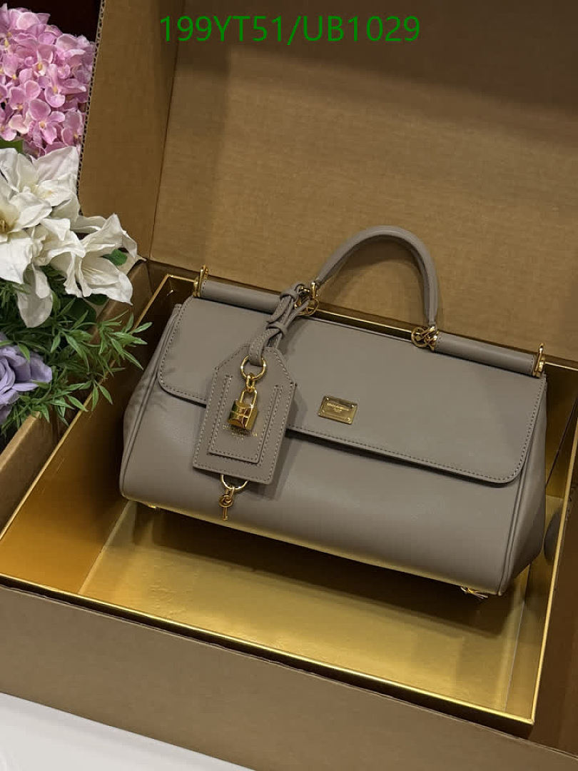 D&G-BagsMirror Quality Code: UB1029 $: 199USD