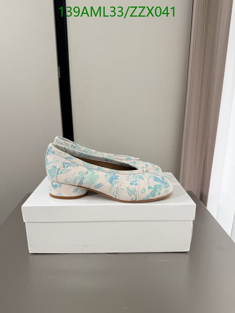 MM6-Women Shoes Code: ZZX041 $: 139USD