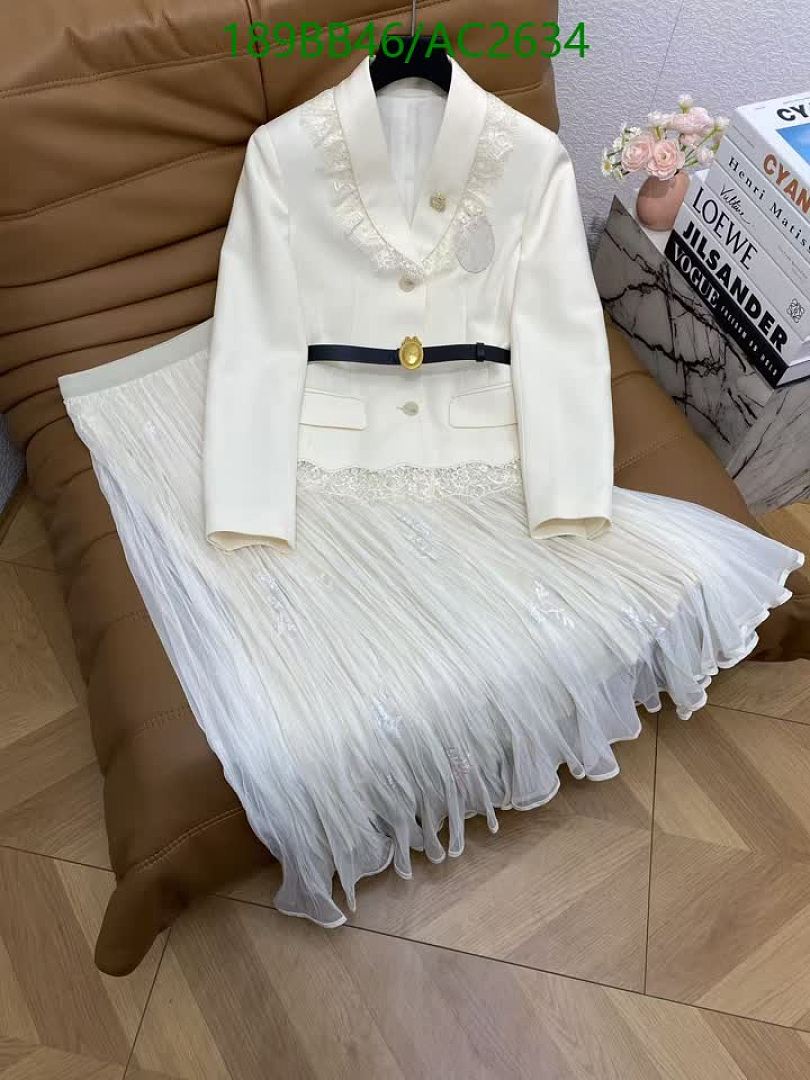Dior-Clothing Code: AC2634 $: 189USD