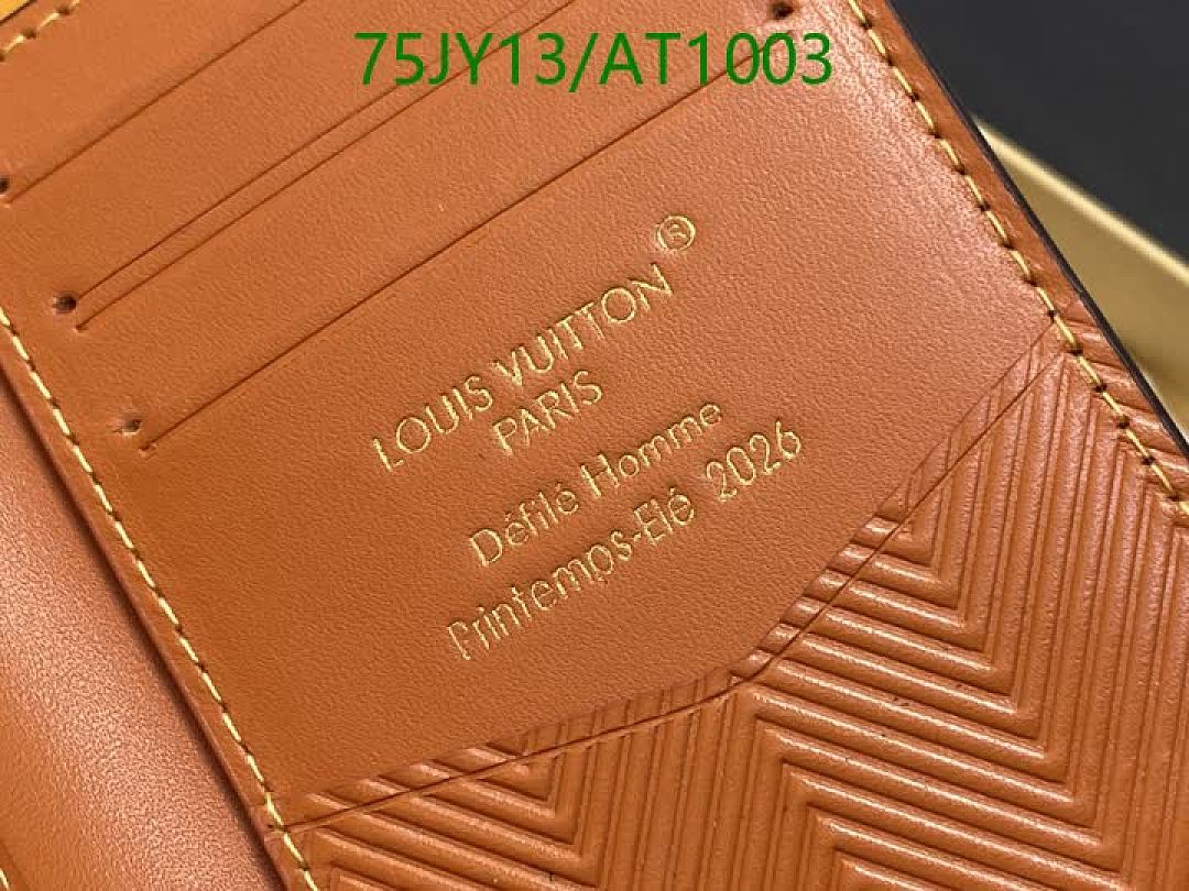 LV-WalletsMirror Quality Code: AT1003 $: 75USD