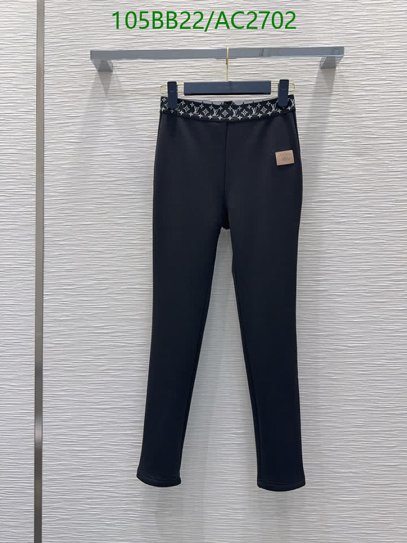 LV-Clothing Code: AC2702 $: 105USD