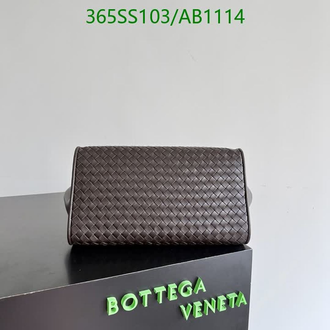 BV-BagsMirror Quality Code: AB1114 $: 365USD