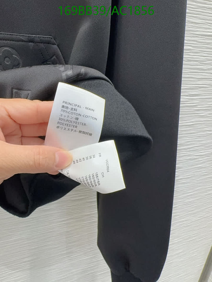LV-Clothing Code: AC1856 $: 169USD