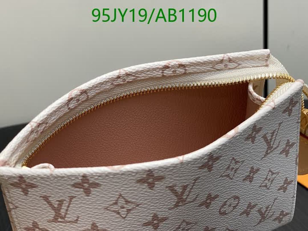LV-BagsMirror Quality Code: AB1190 $: 95USD