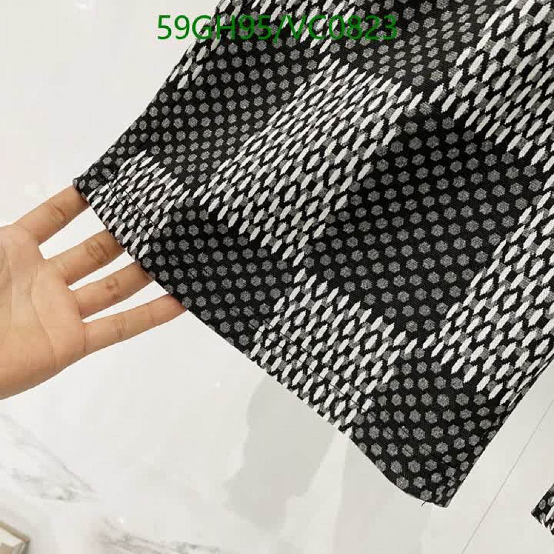 LV-Clothing Code: VC0823 $: 59USD
