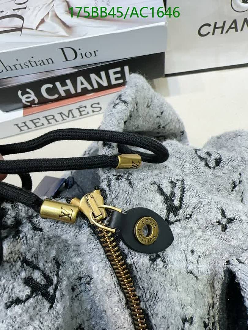 LV-Clothing Code: AC1646 $: 175USD