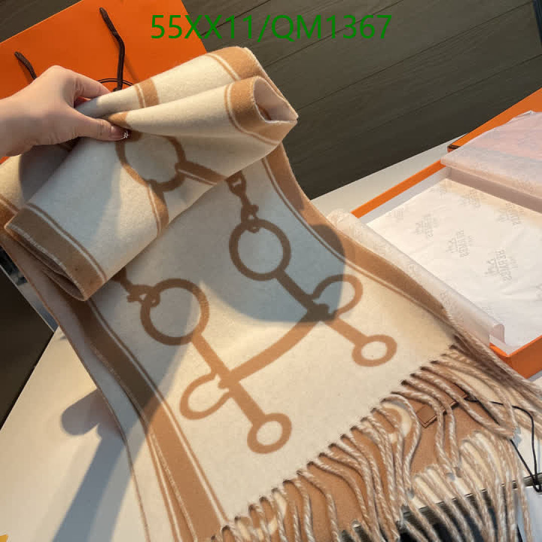 Hermes-Scarves Code: QM1367 $: 55USD