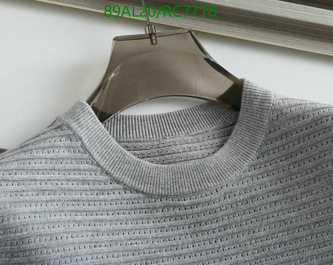 Thom Browne-Clothing Code: RC7718 $: 89USD