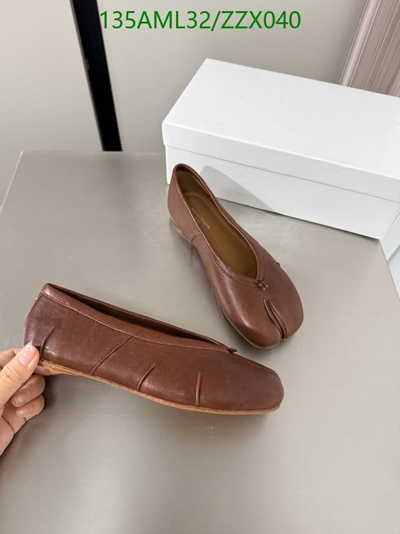 MM6-Women Shoes Code: ZZX040 $: 135USD