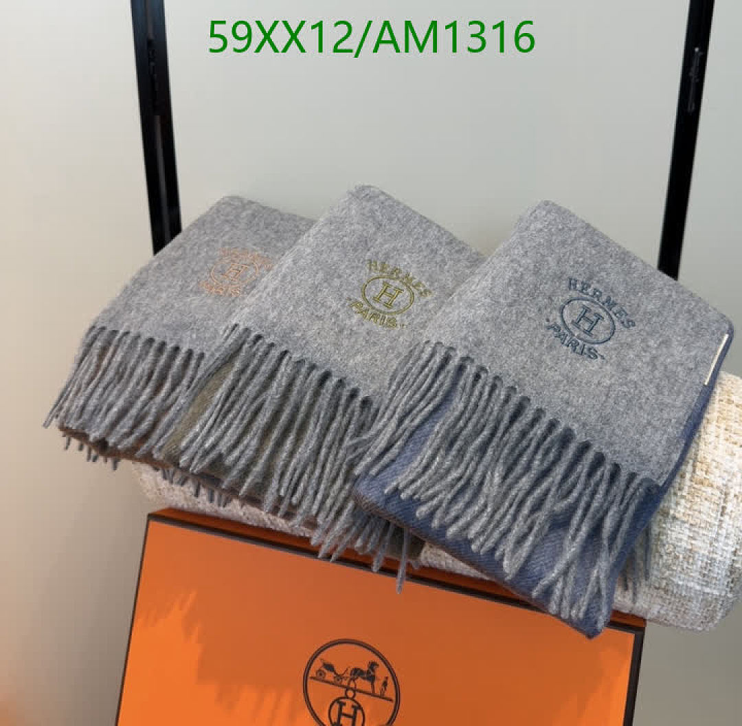 Hermes-Scarves Code: AM1316 $: 59USD