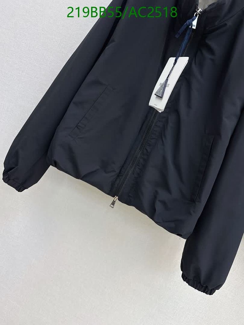 Moncler-Clothing Code: AC2518 $: 219USD