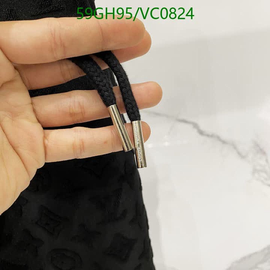 LV-Clothing Code: VC0824 $: 59USD