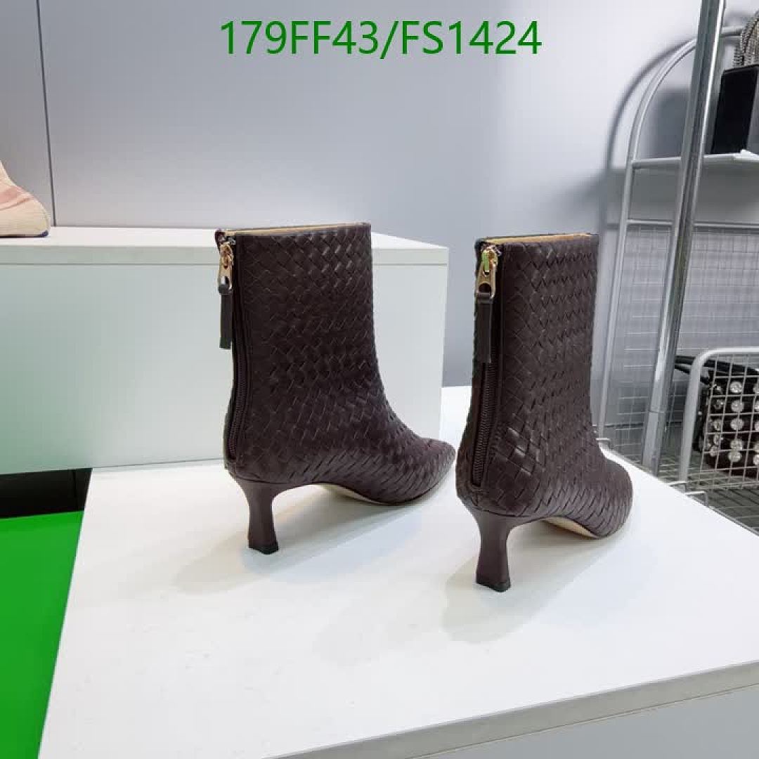 BV-Women Shoes Code: FS1424 $: 179USD