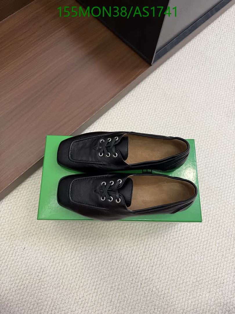 BV-Women Shoes Code: AS1741 $: 155USD