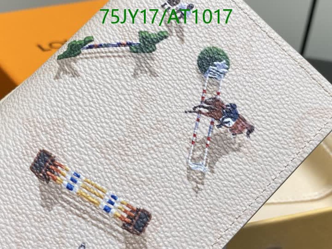 LV-WalletsMirror Quality Code: AT1017 $: 75USD