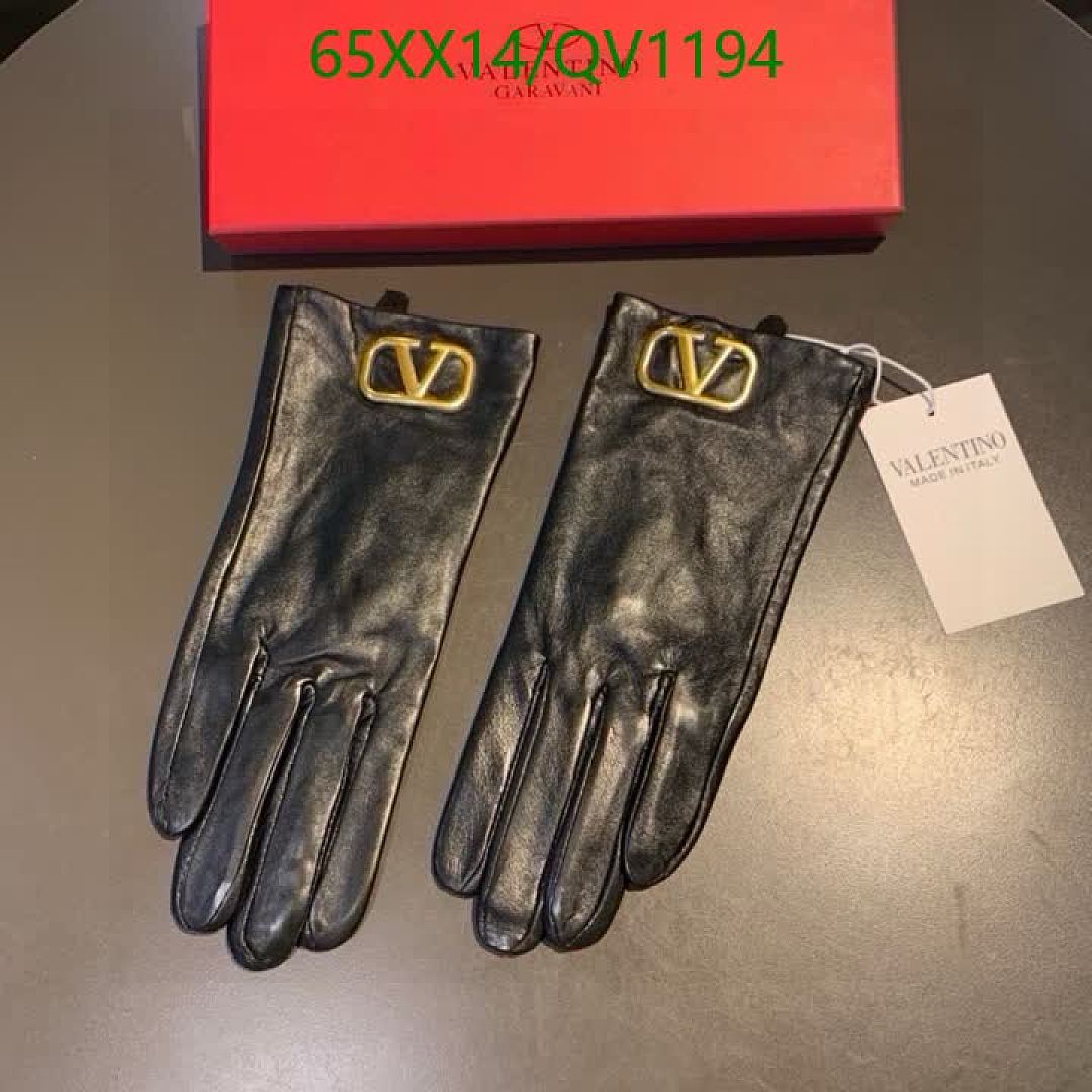 Valentino-Gloves Code: QV1194 $: 65USD