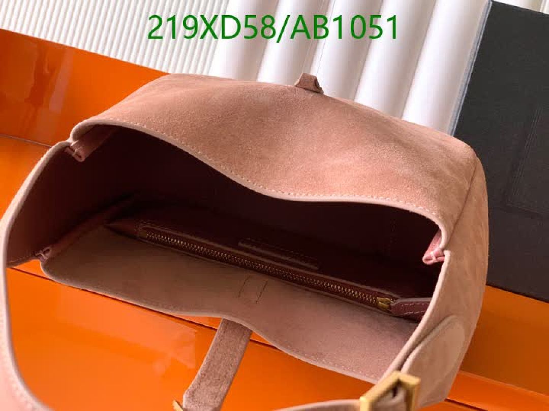 YSL-BagsMirror Quality Code: AB1051 $: 219USD