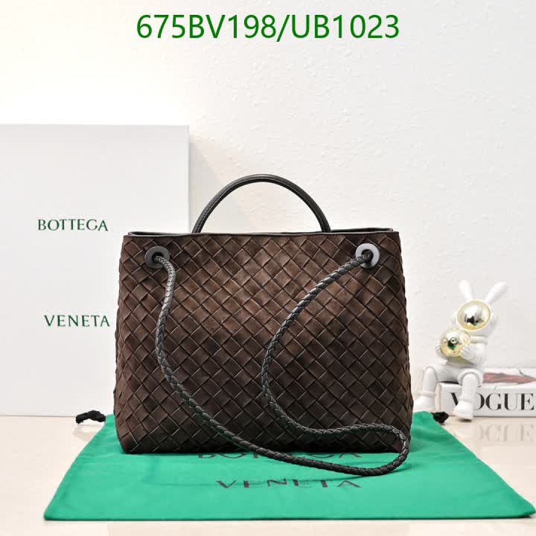 BV-BagsMirror Quality Code: UB1023 $: 675USD