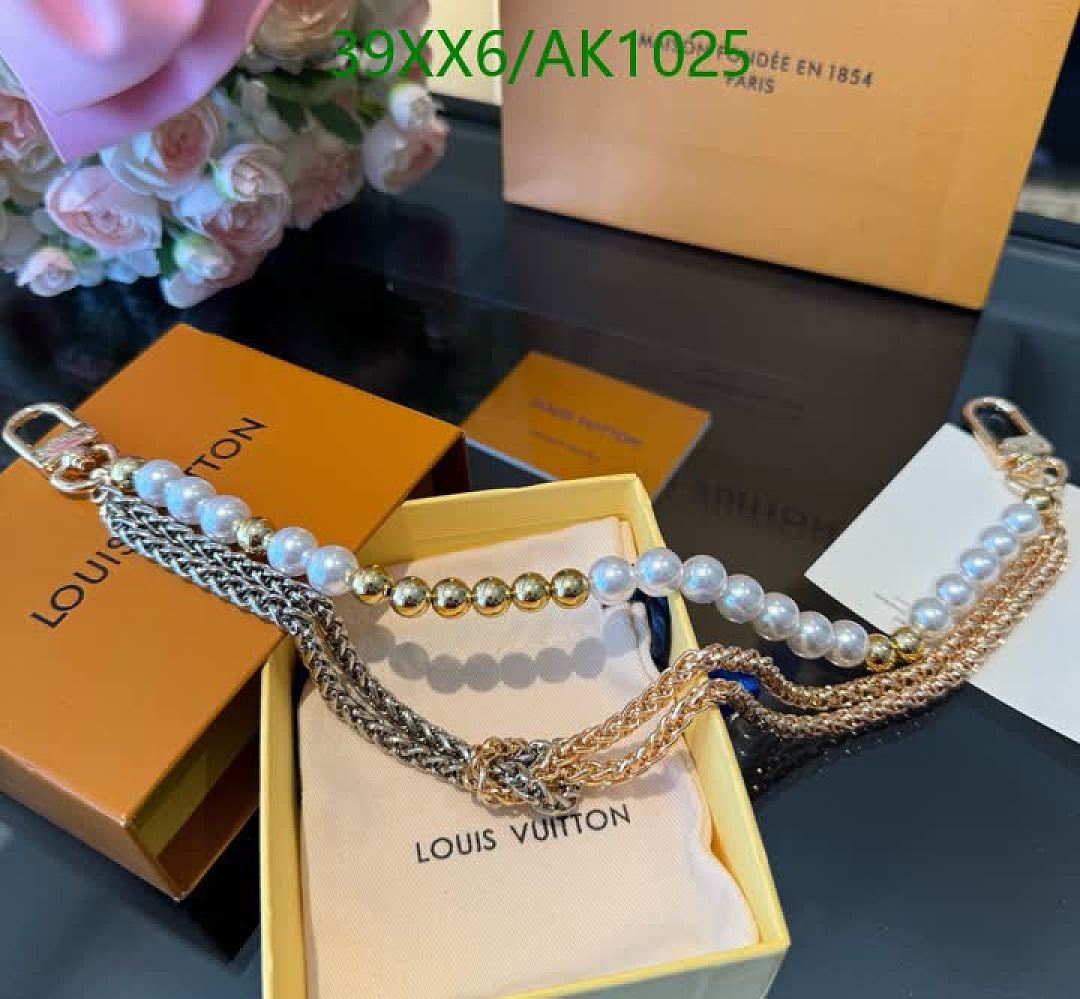LV-Keychains & Charms Code: AK1025 $: 39USD