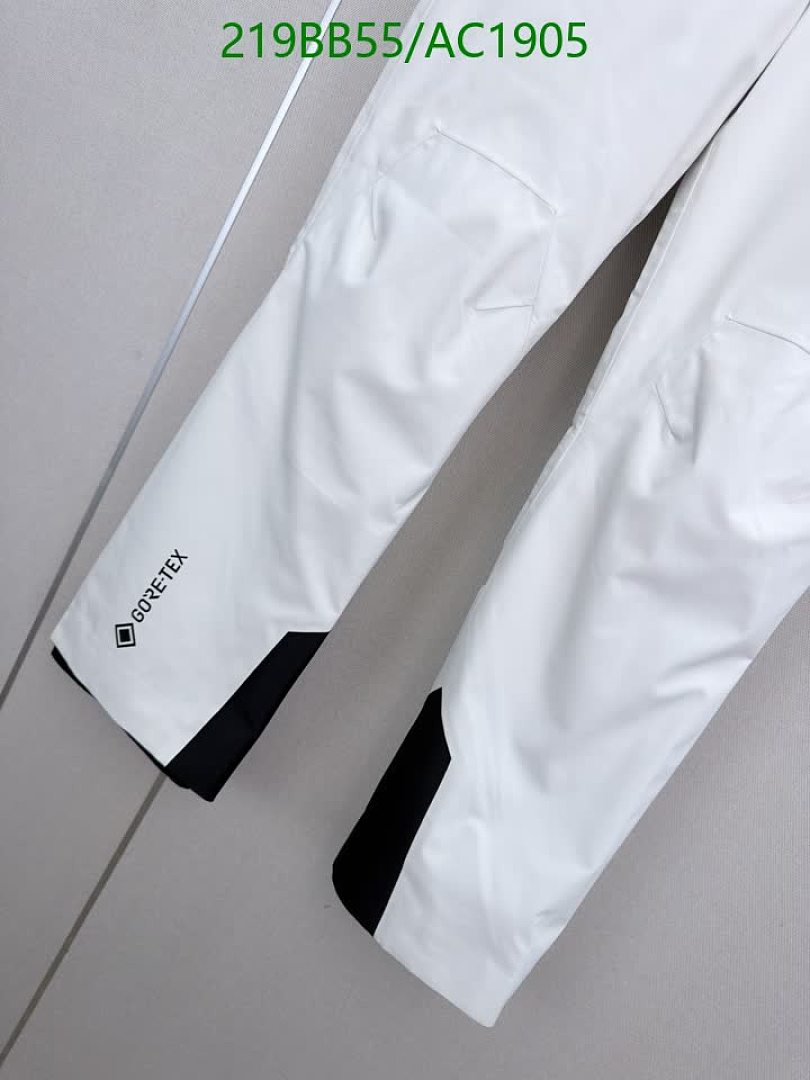 Moncler-Clothing Code: AC1905 $: 219USD