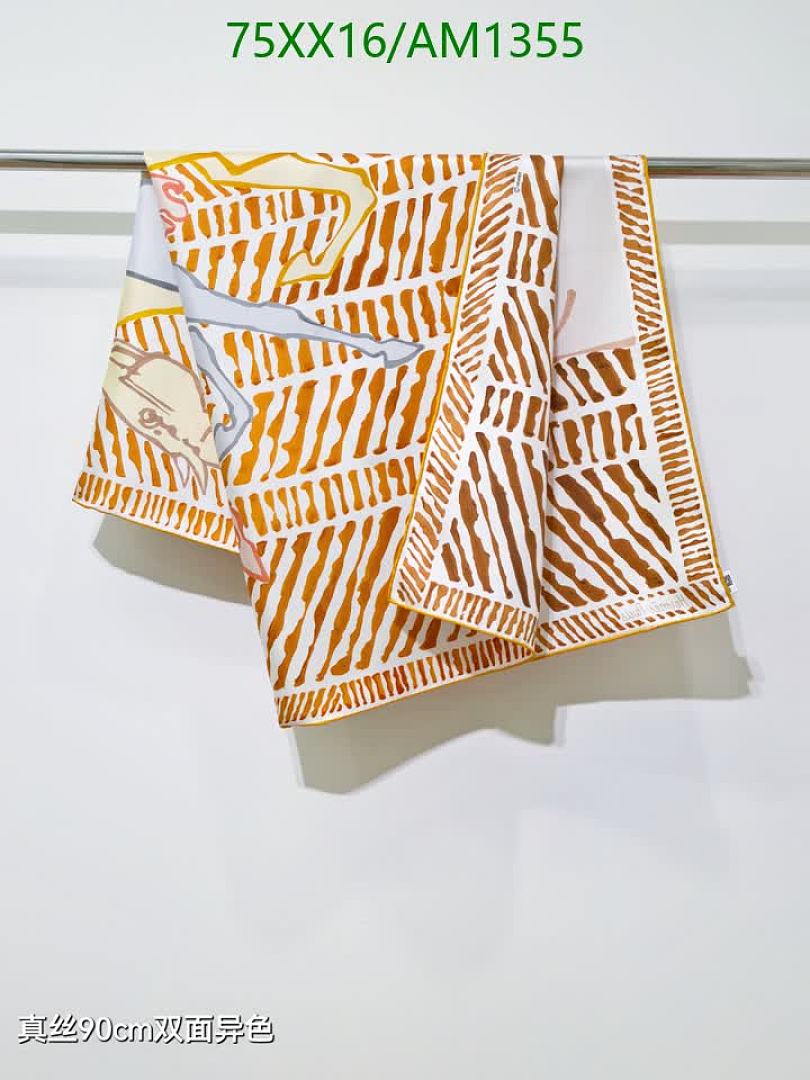 Hermes-Scarves Code: AM1355 $: 75USD